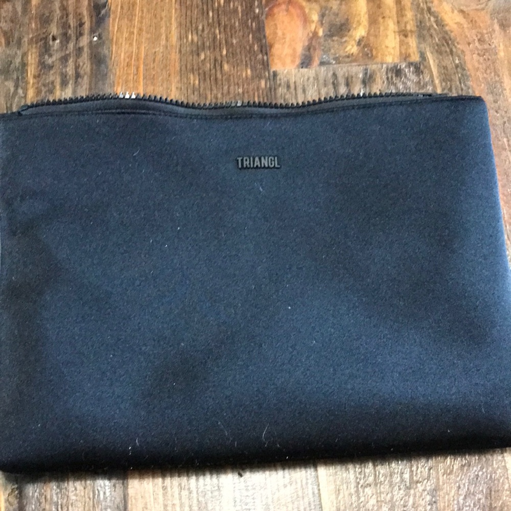 Triangl Zipper Bag